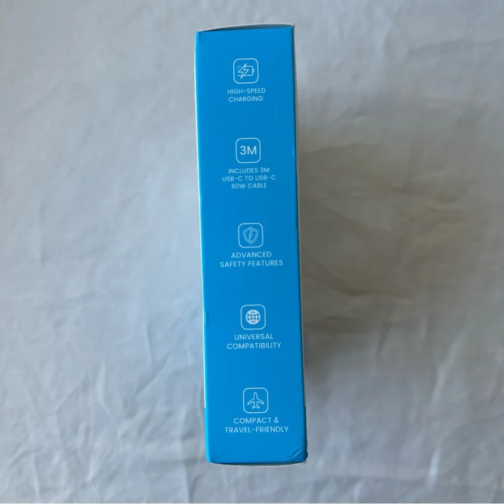 ovaro charger featuring